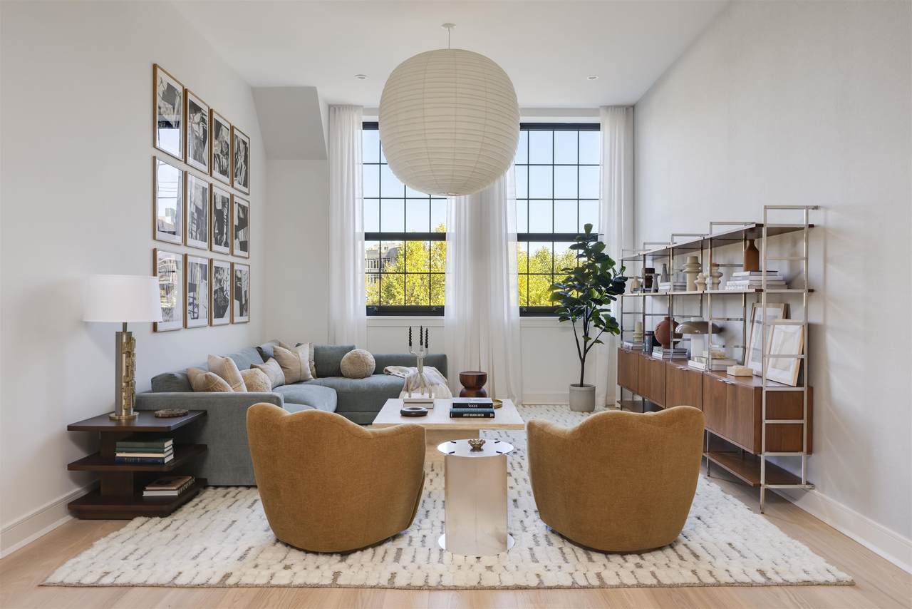 38 Jackson St - Photo 1