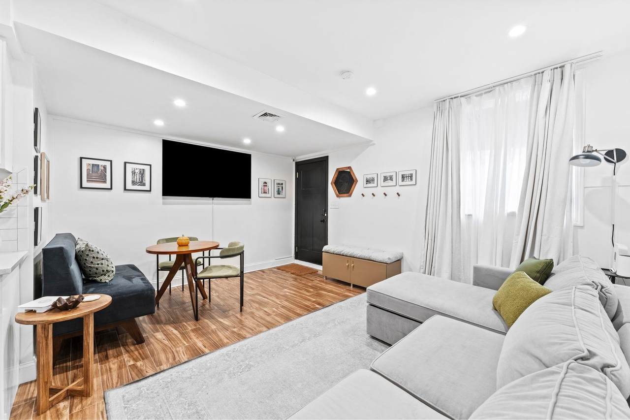 47 47TH ST - Photo 1