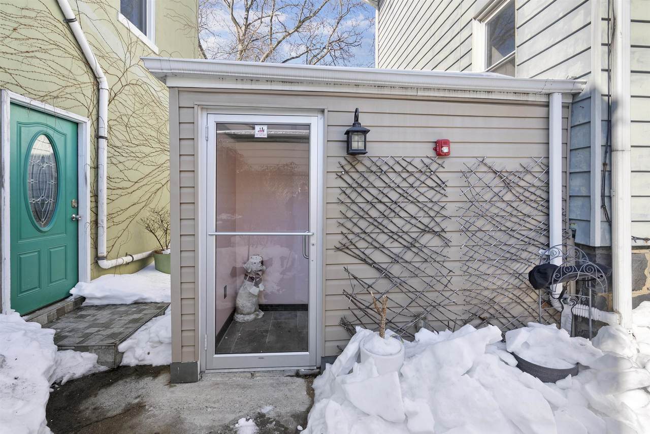 315-317 33RD ST - Photo 1