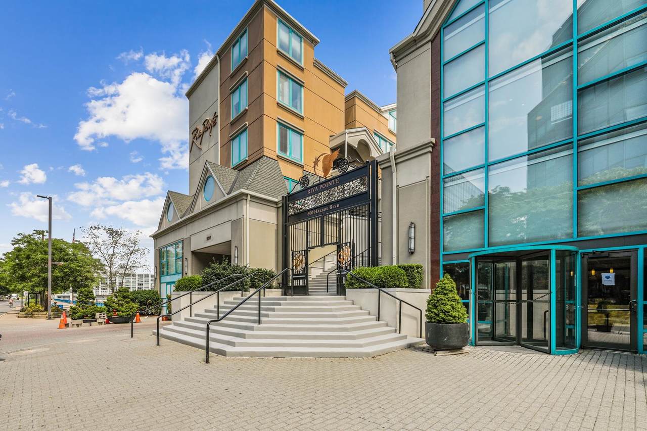 600 Harbor Blvd - Photo 1