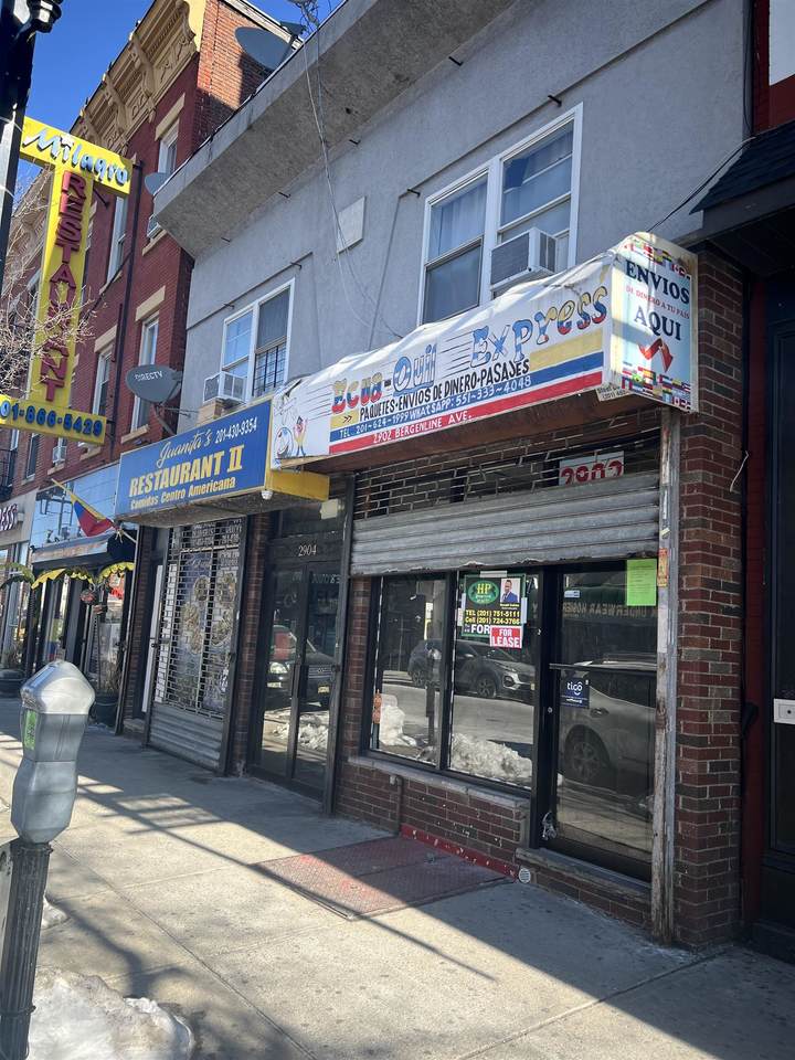 2902 Bergenline Ave - Photo 1