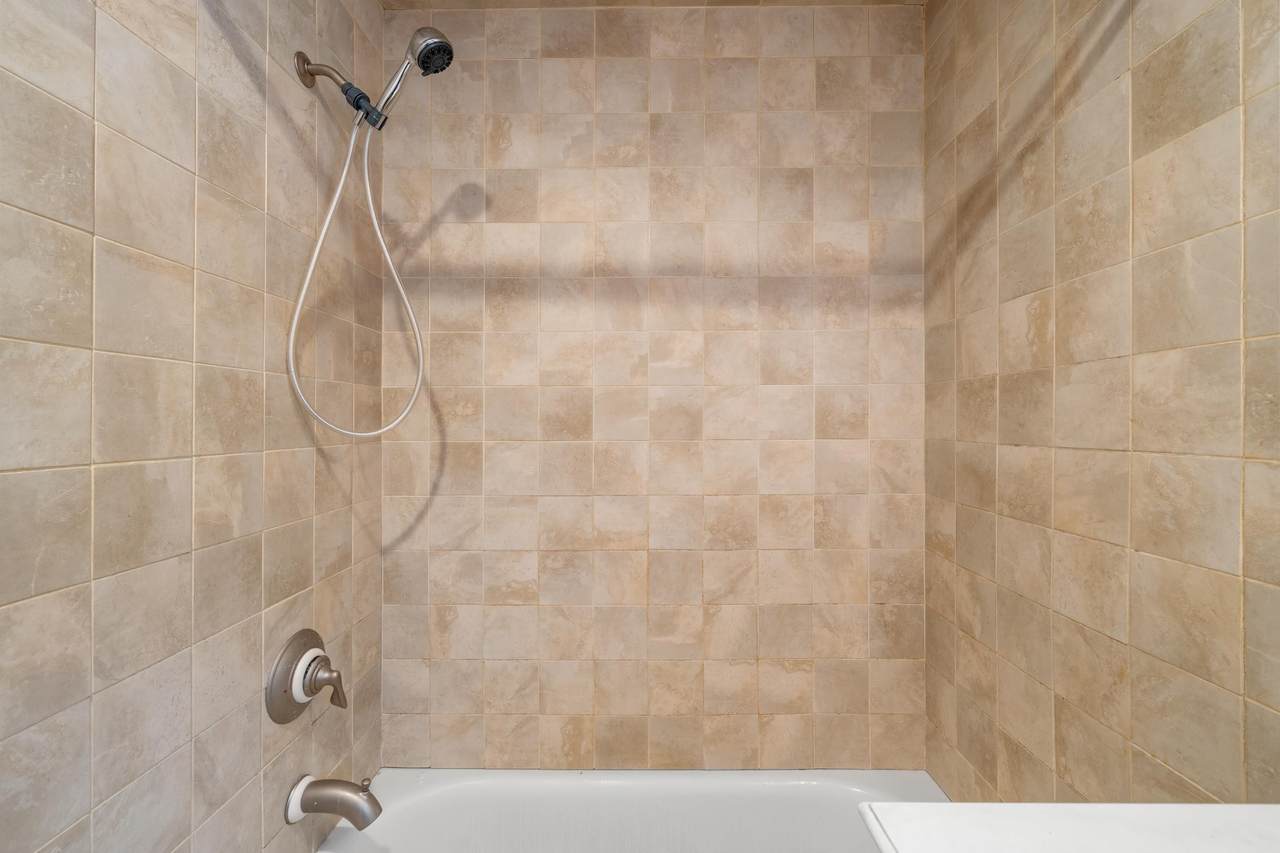72 Broadway - Photo 1
