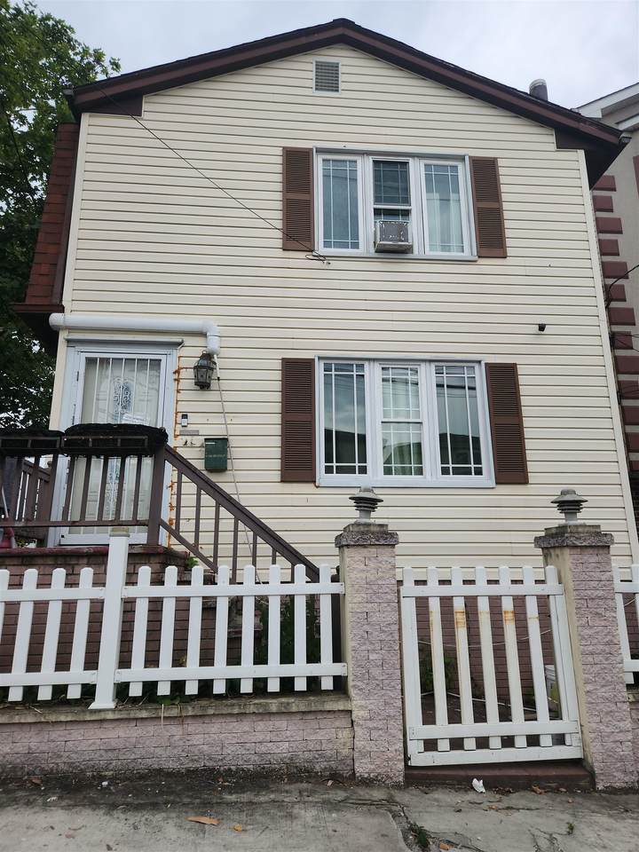 39 Terhune Ave - Photo 1