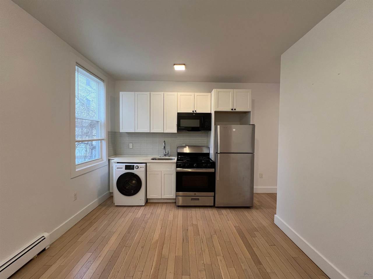 42 Thorne St - Photo 1