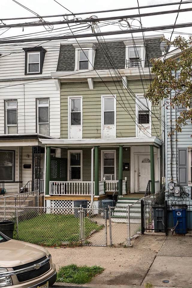 69 Belmont Ave - Photo 1