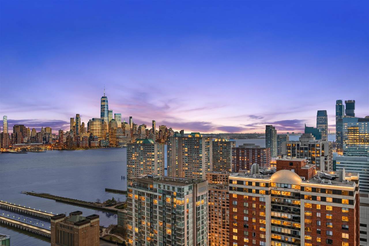 75 Park Lane South - Photo 1