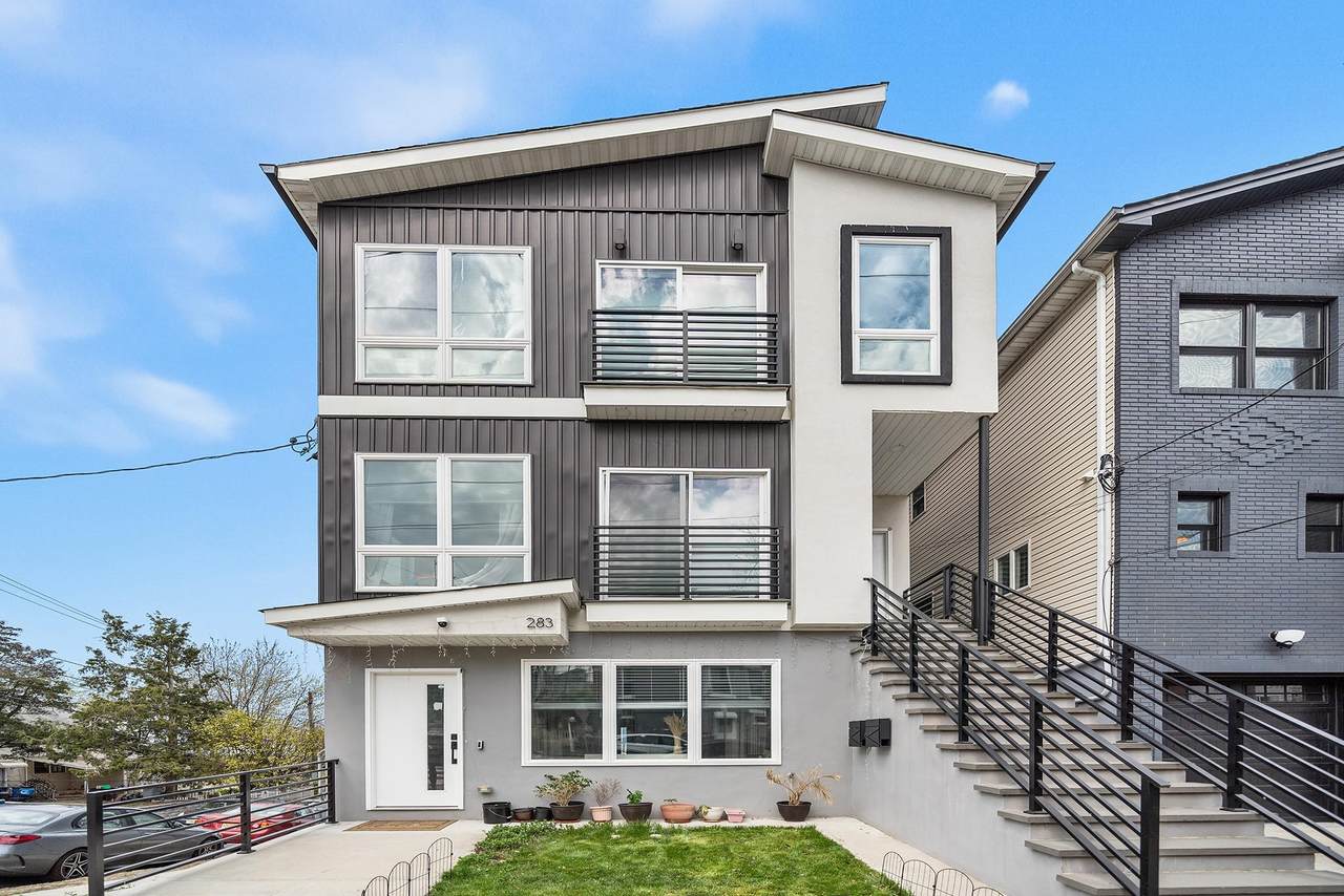 283 Terrace Ave - Photo 1