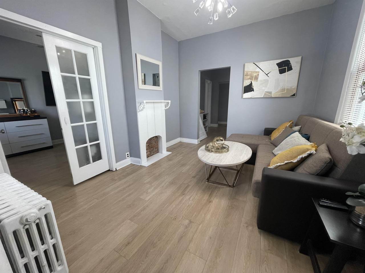 1405 44TH ST - Photo 1