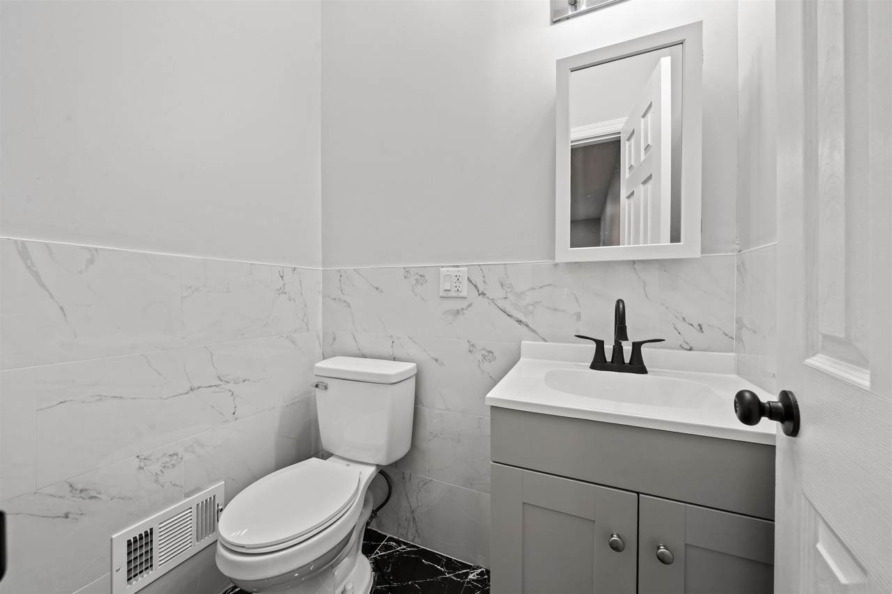 https://bt-photos.global.ssl.fastly.net/liberty/1280_boomver_1_260006849-2.jpg