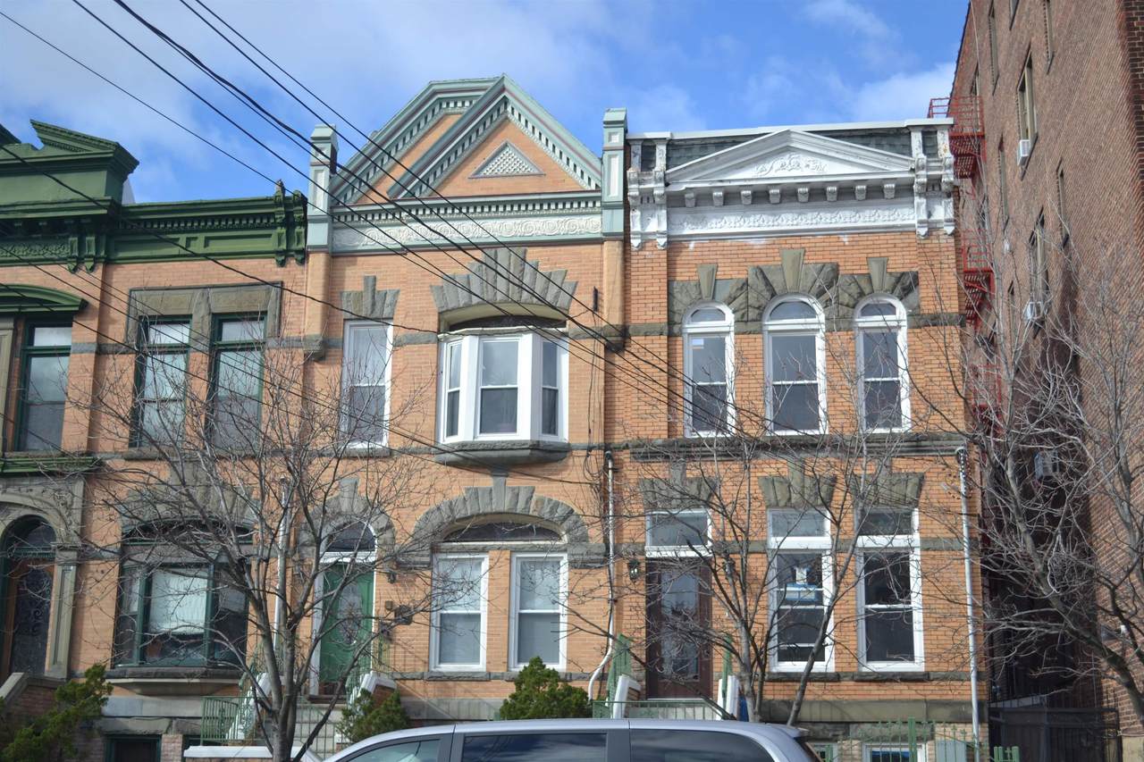 1211 Palisade Ave - Photo 1