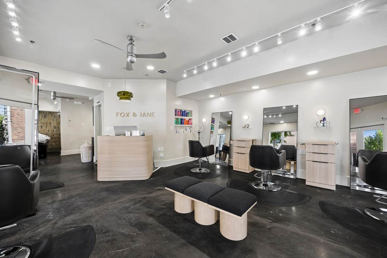 92 Madison St - Photo 1