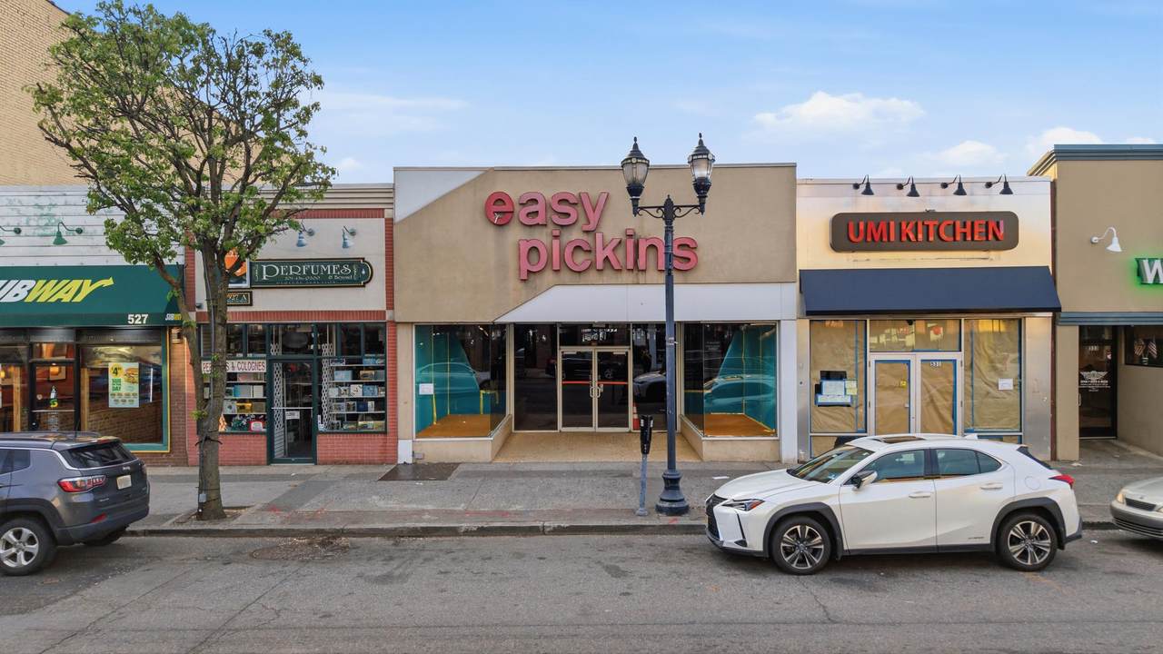 527-531 Broadway - Photo 1