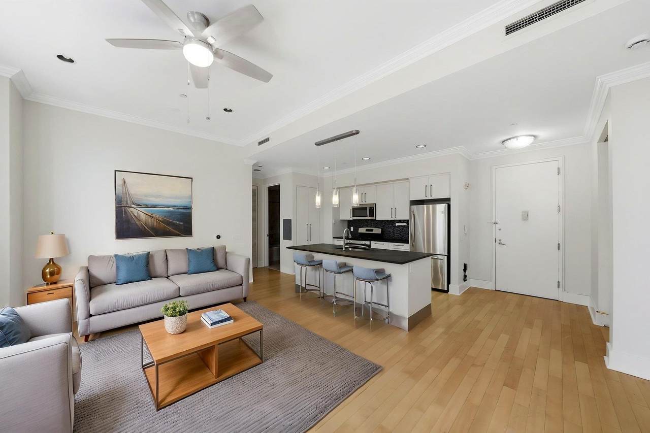 4 Beacon Way - Photo 1