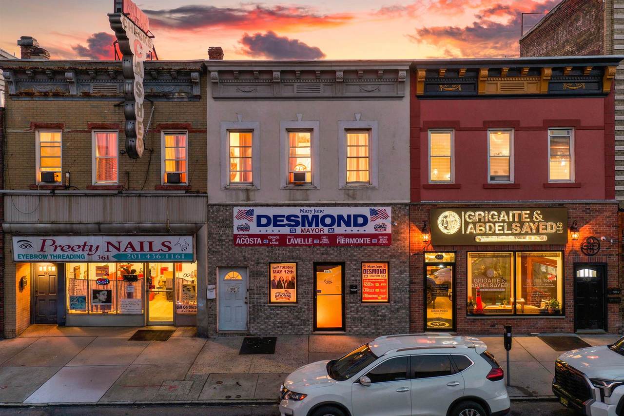363 Broadway - Photo 1