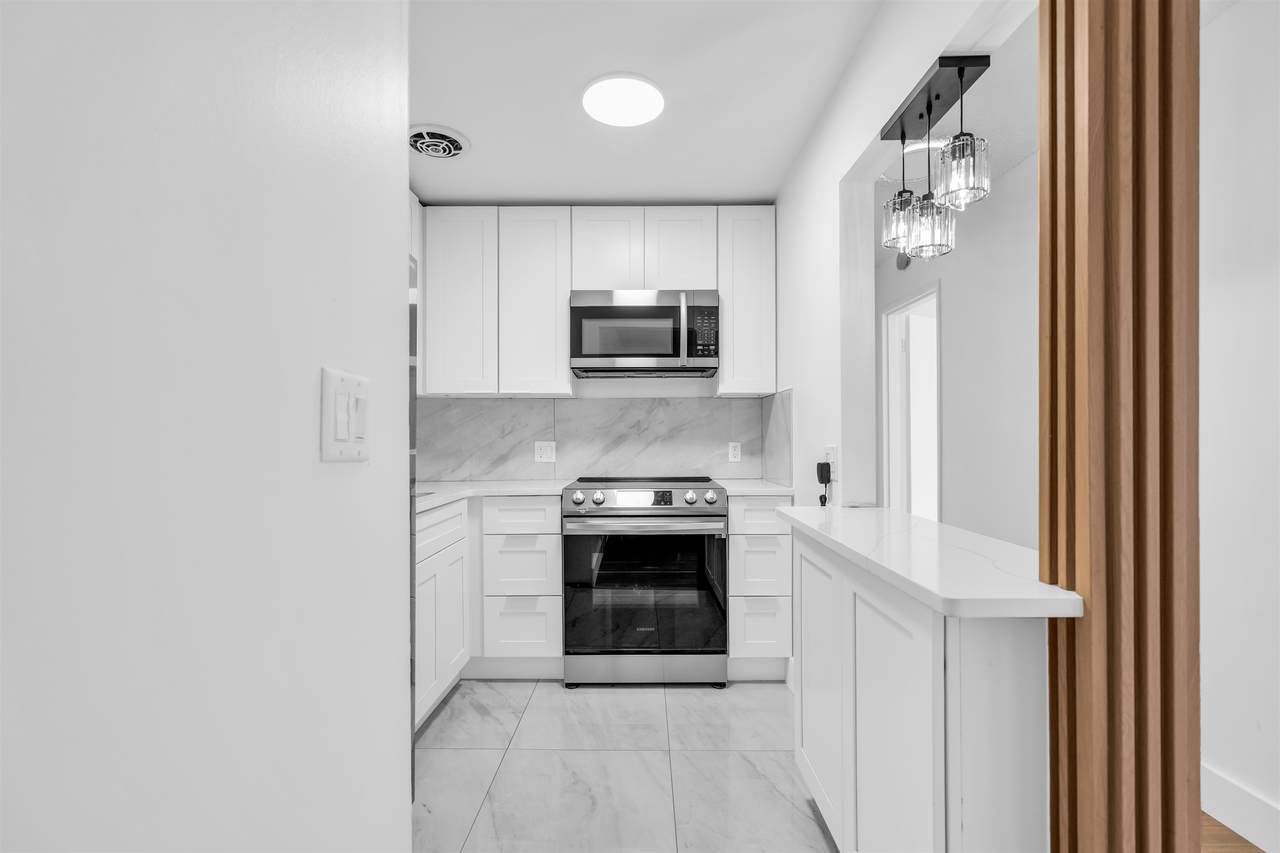 1901 Kennedy Blvd - Photo 1