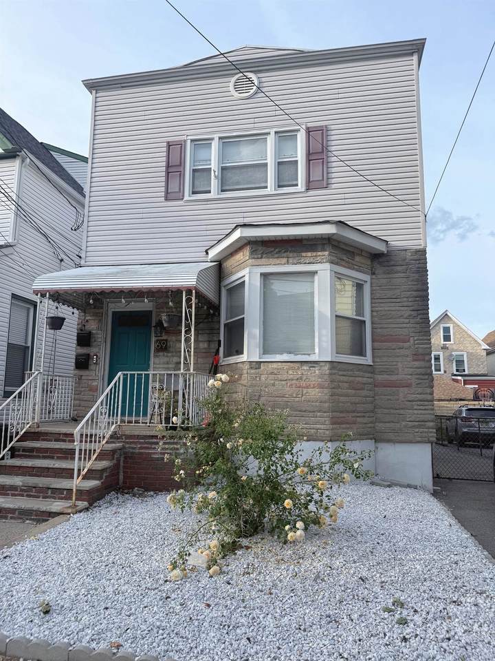69 West 8TH ST - Photo 1