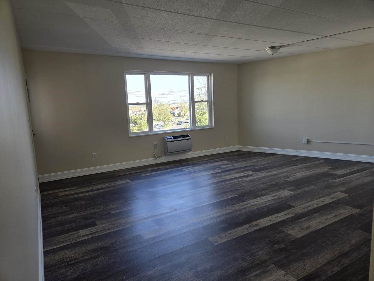685 Prospect Ave - Photo 1