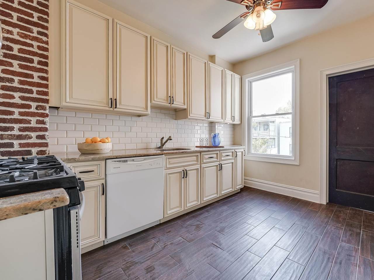149 Beach St - Photo 1