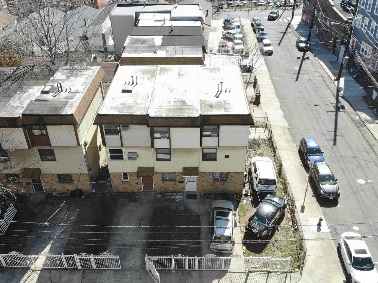 4 Gray St - Photo 1