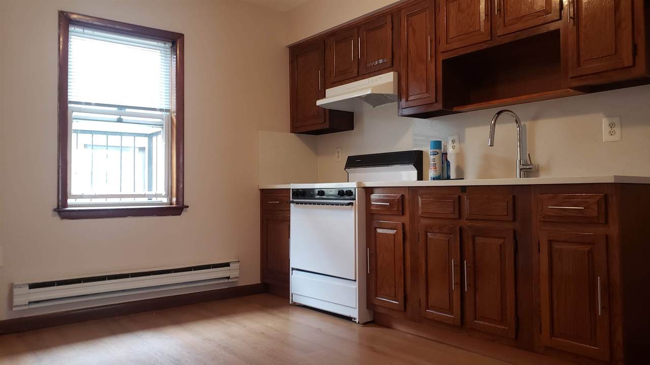 52-54 Harrison Ave - Photo 1