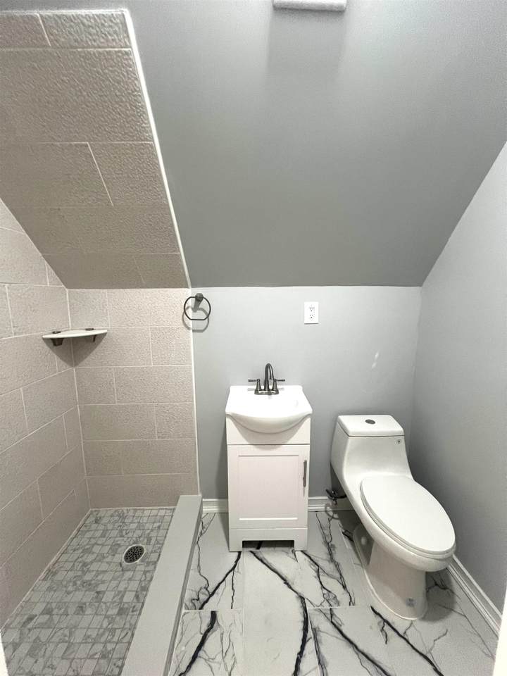https://bt-photos.global.ssl.fastly.net/liberty/1280_boomver_1_260012842-2.jpg