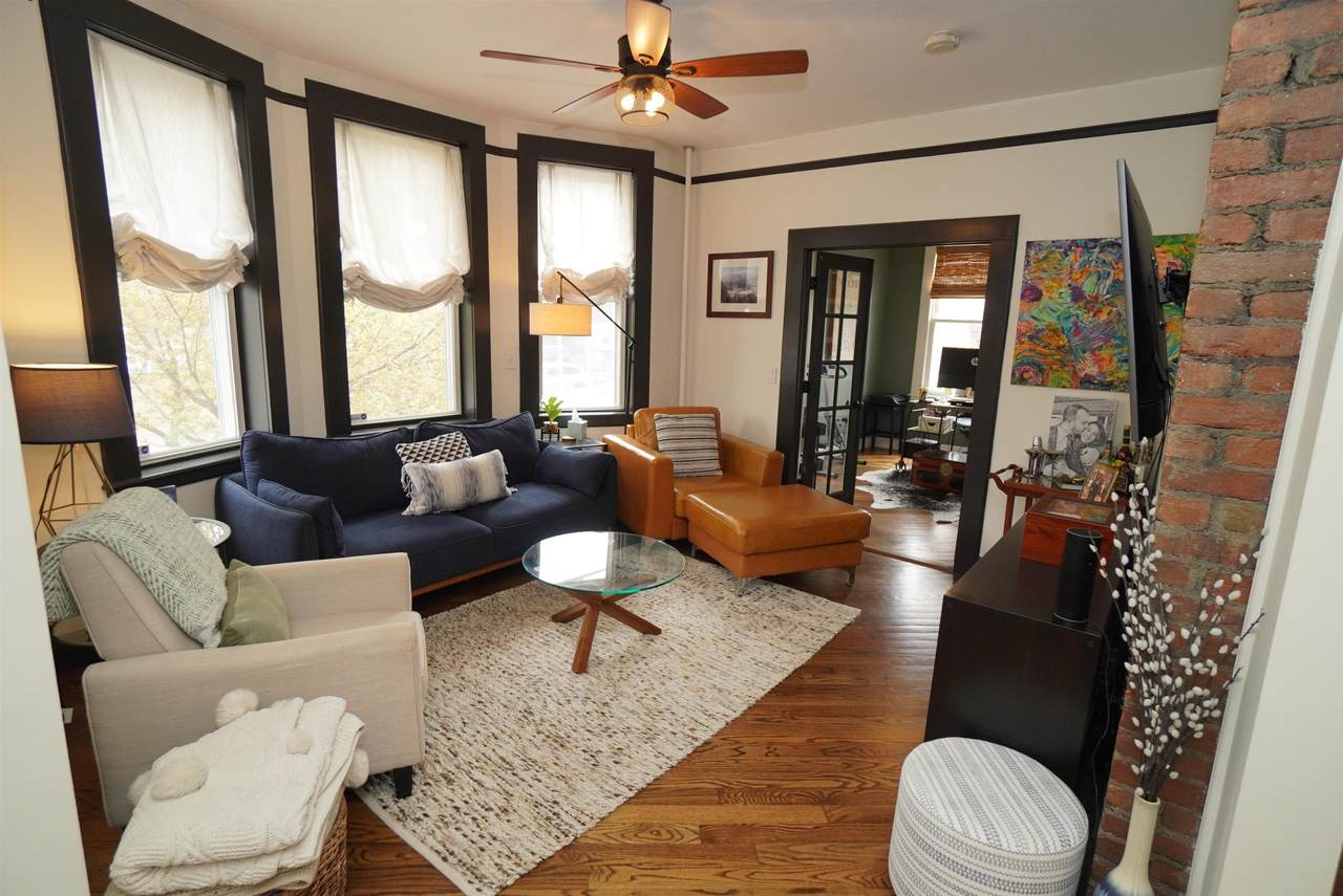 107 Bowers St - Photo 1