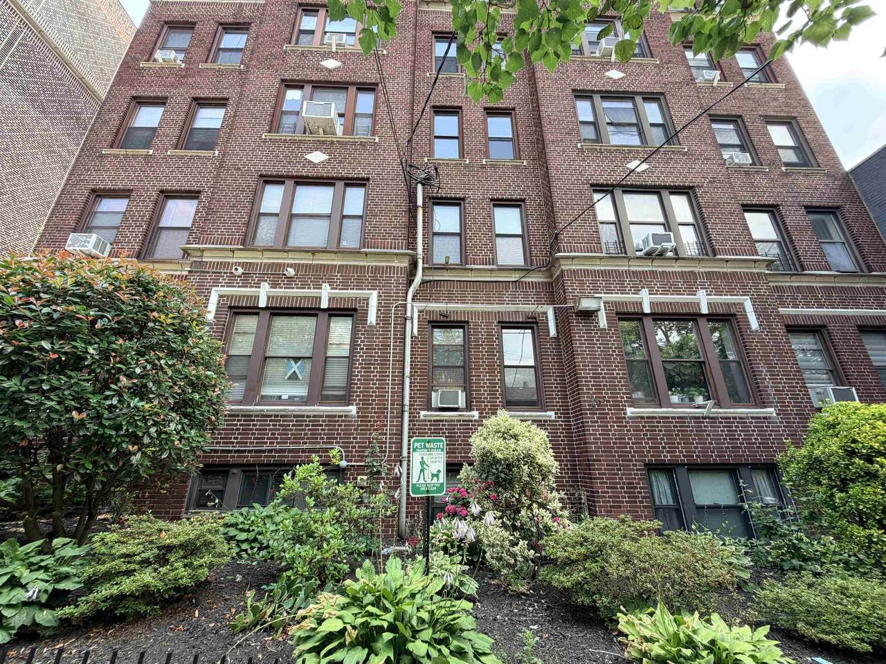 277 Harrison Ave - Photo 1