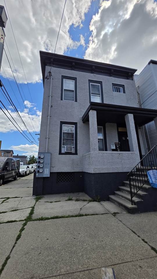 1201 67TH ST - Photo 1