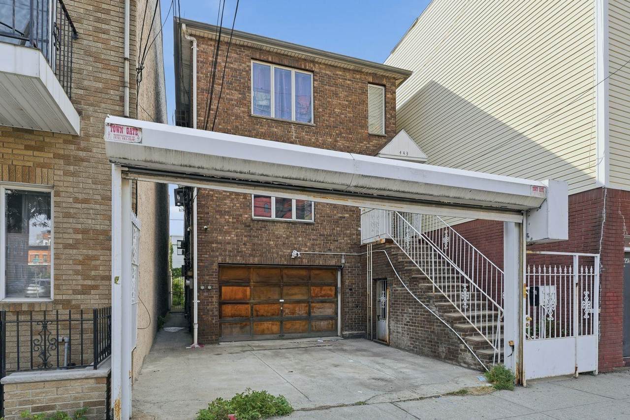 443 Palisade Ave - Photo 1