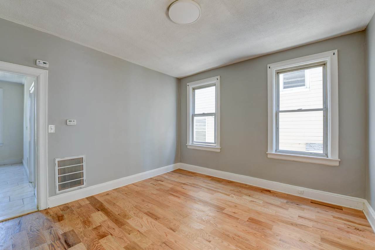667 Liberty Ave - Photo 1