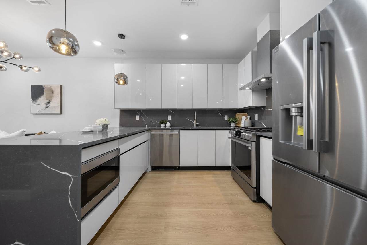 https://bt-photos.global.ssl.fastly.net/liberty/1280_boomver_1_260014871-2.jpg