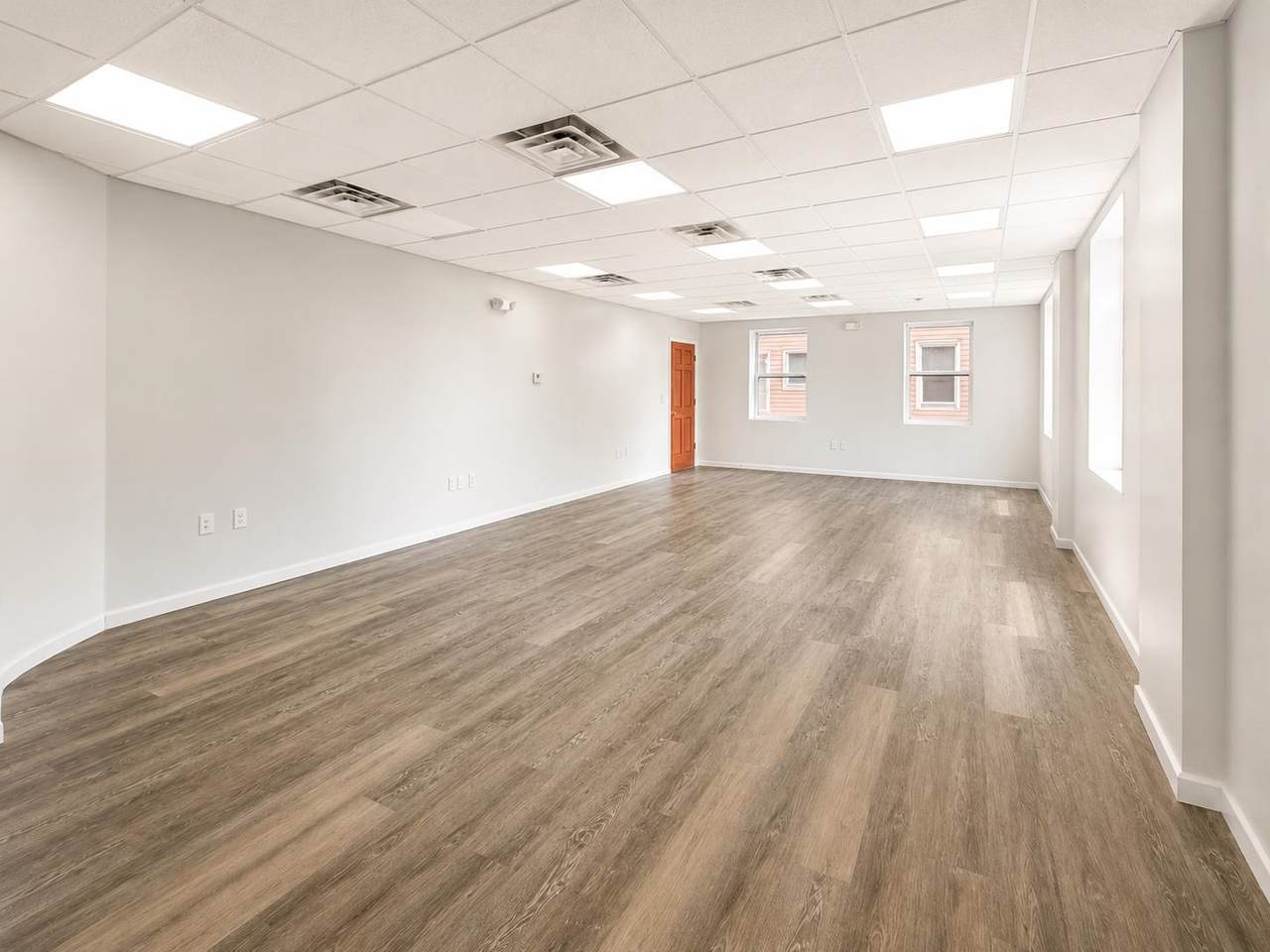 406 32ND ST - Photo 1