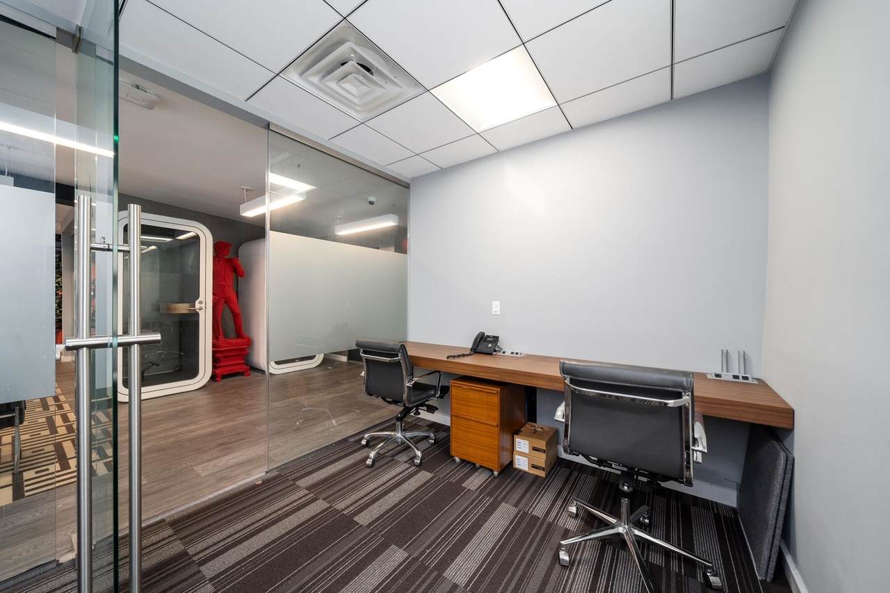 89 Hudson St - Photo 1