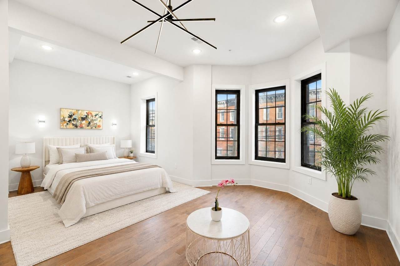 547 Palisade Ave - Photo 1