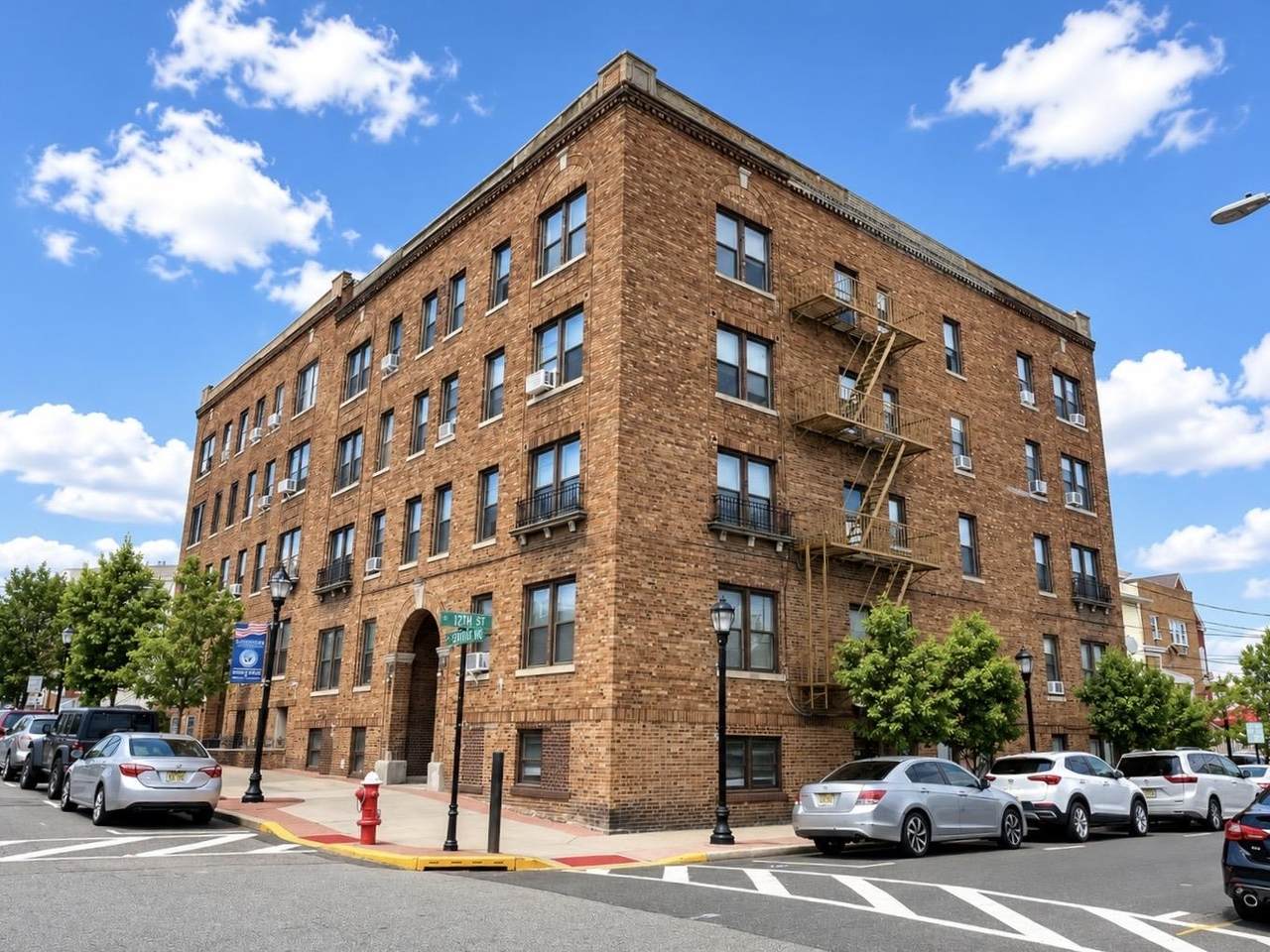 1200 Central Ave - Photo 1