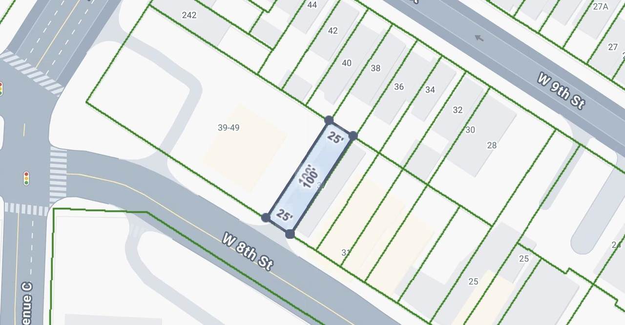 37 West 8Th St - Photo 1