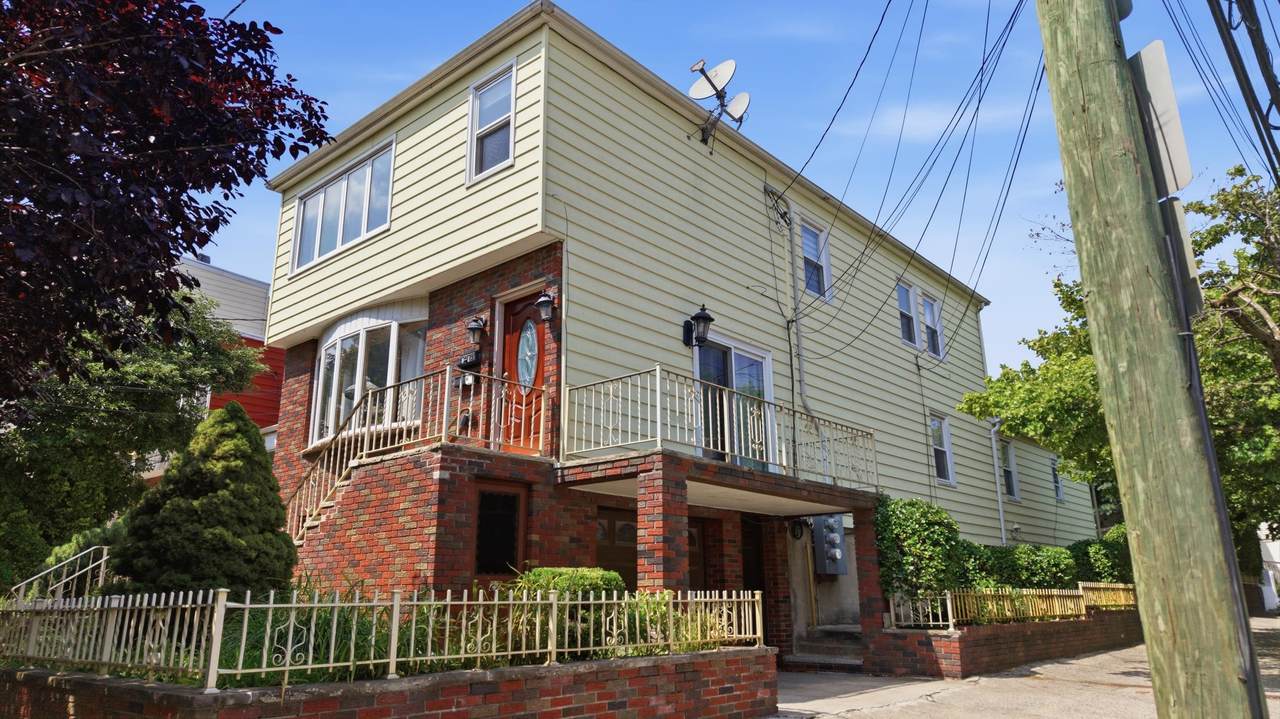 27 Mechanic St - Photo 1