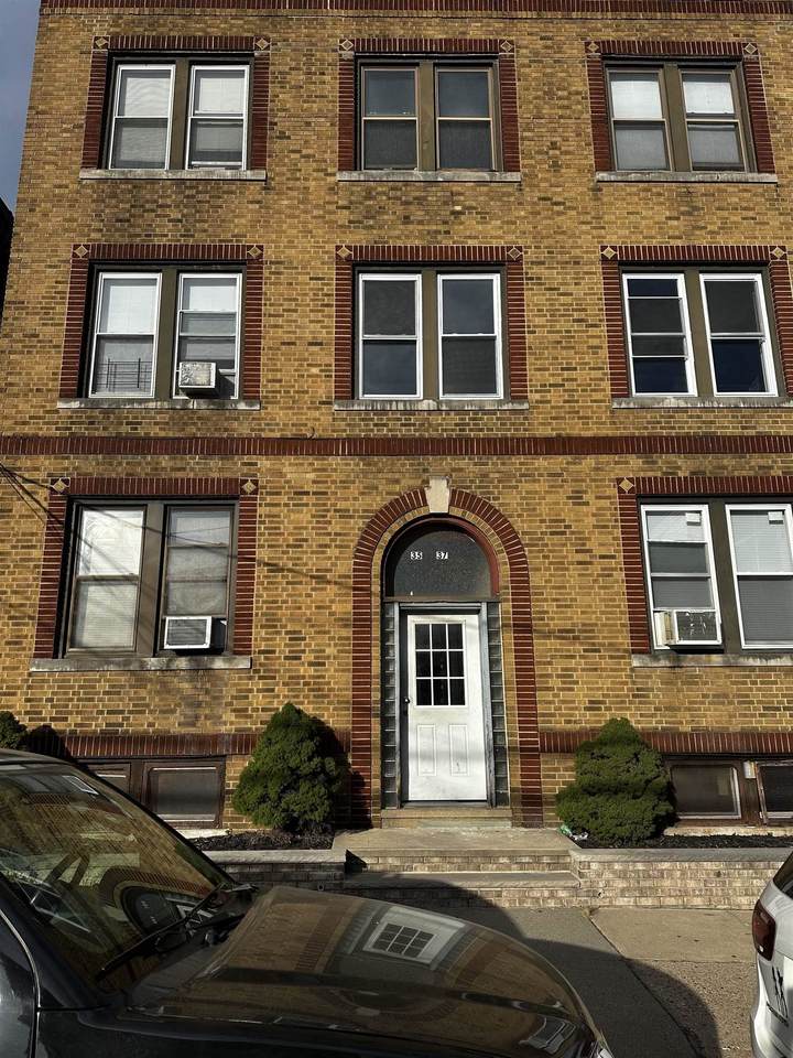 35-37 East 19Th St - Photo 1
