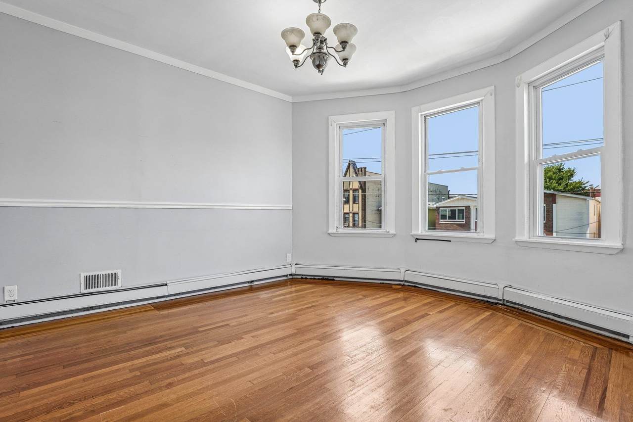 310 Palisade Ave - Photo 1
