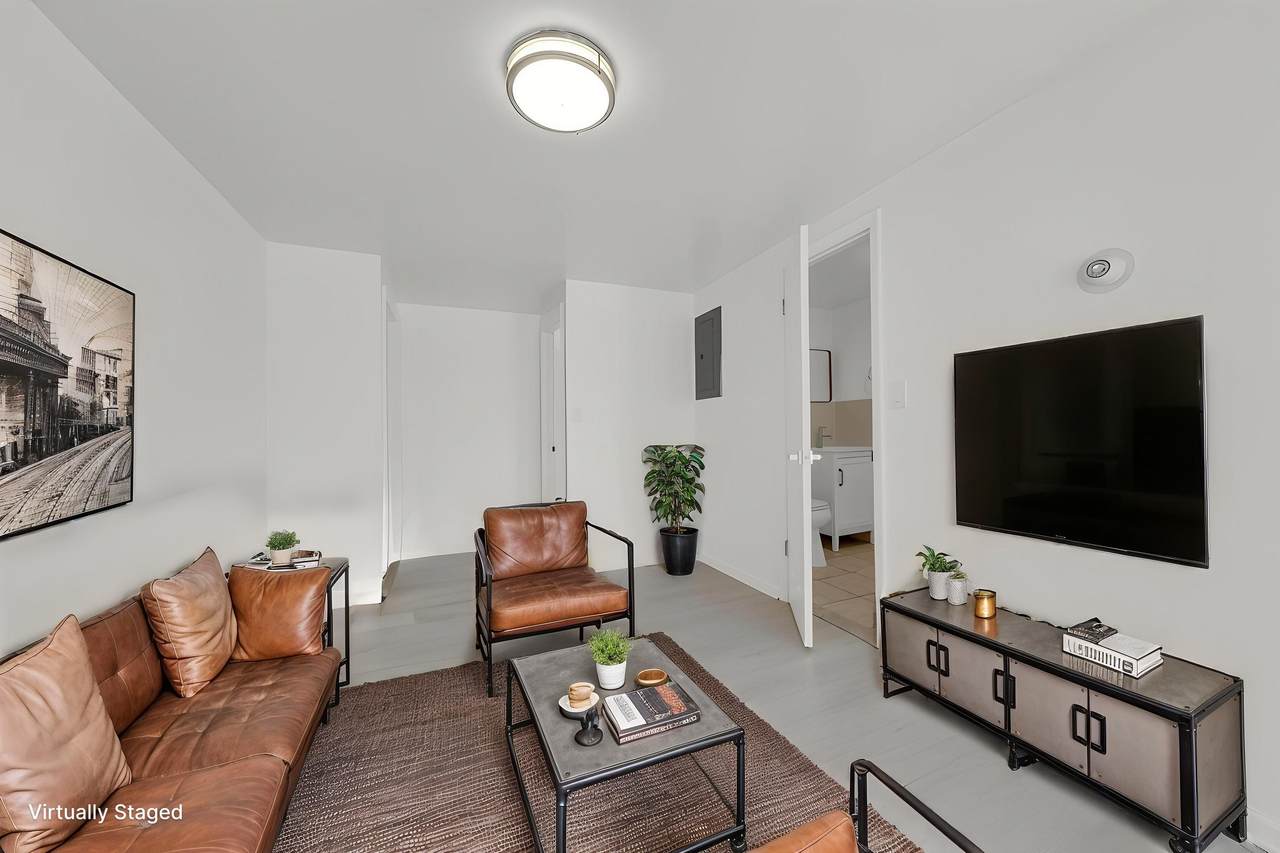 65 St Pauls Ave - Photo 1