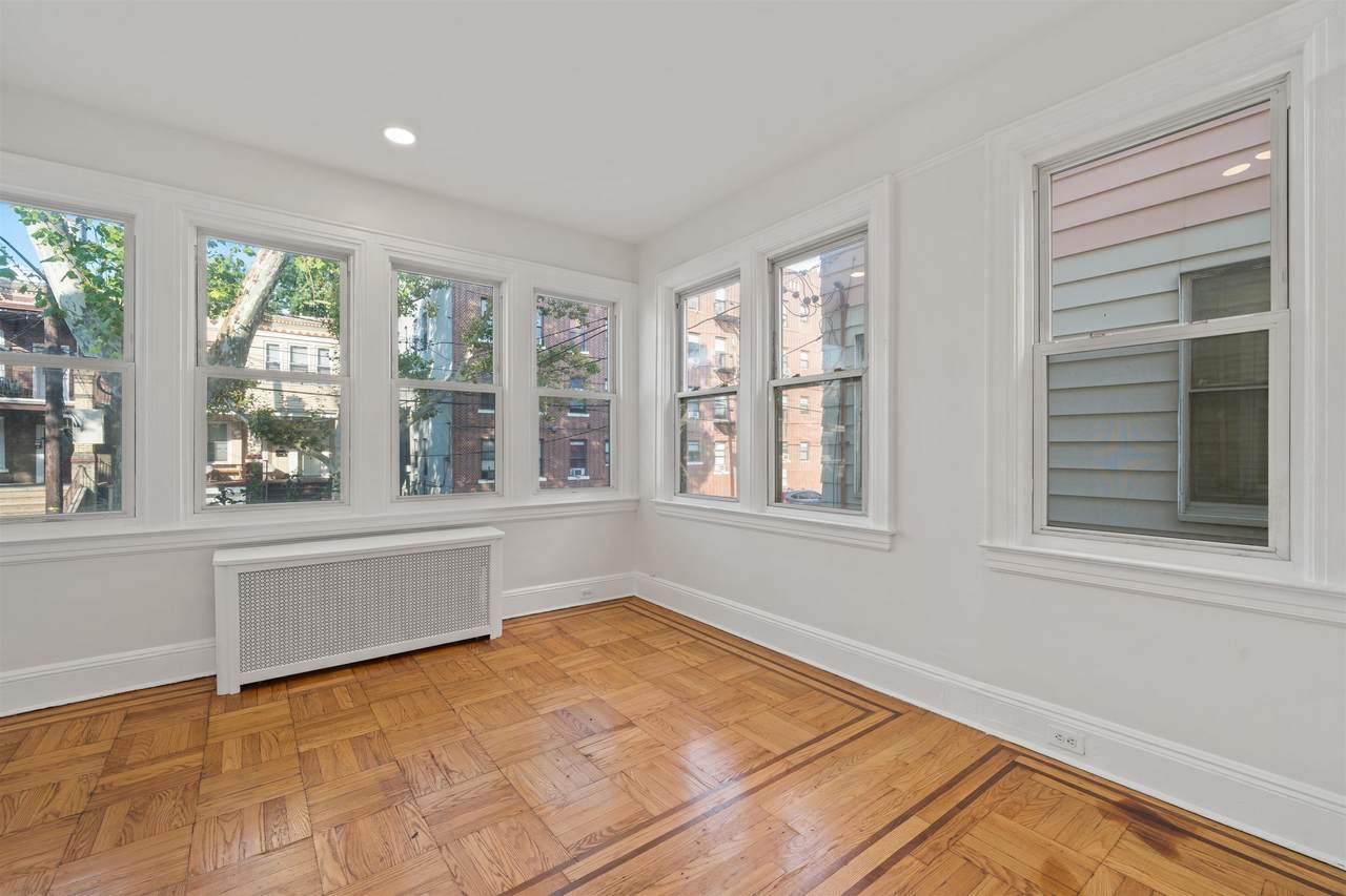 255 Dwight Ave - Photo 1