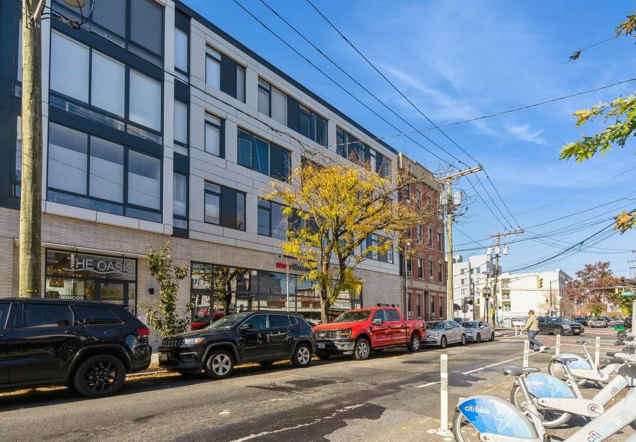 139 Brunswick St - Photo 1