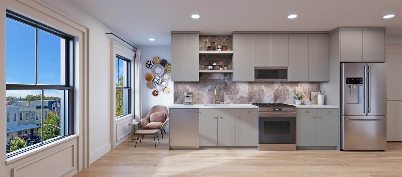 62 Gardner Ave - Photo 1