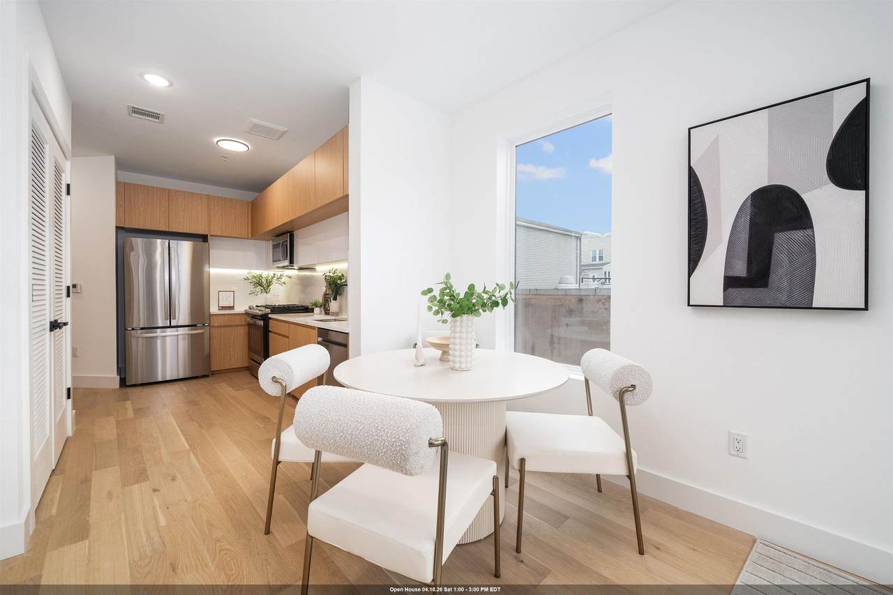 649 38TH ST - Photo 1