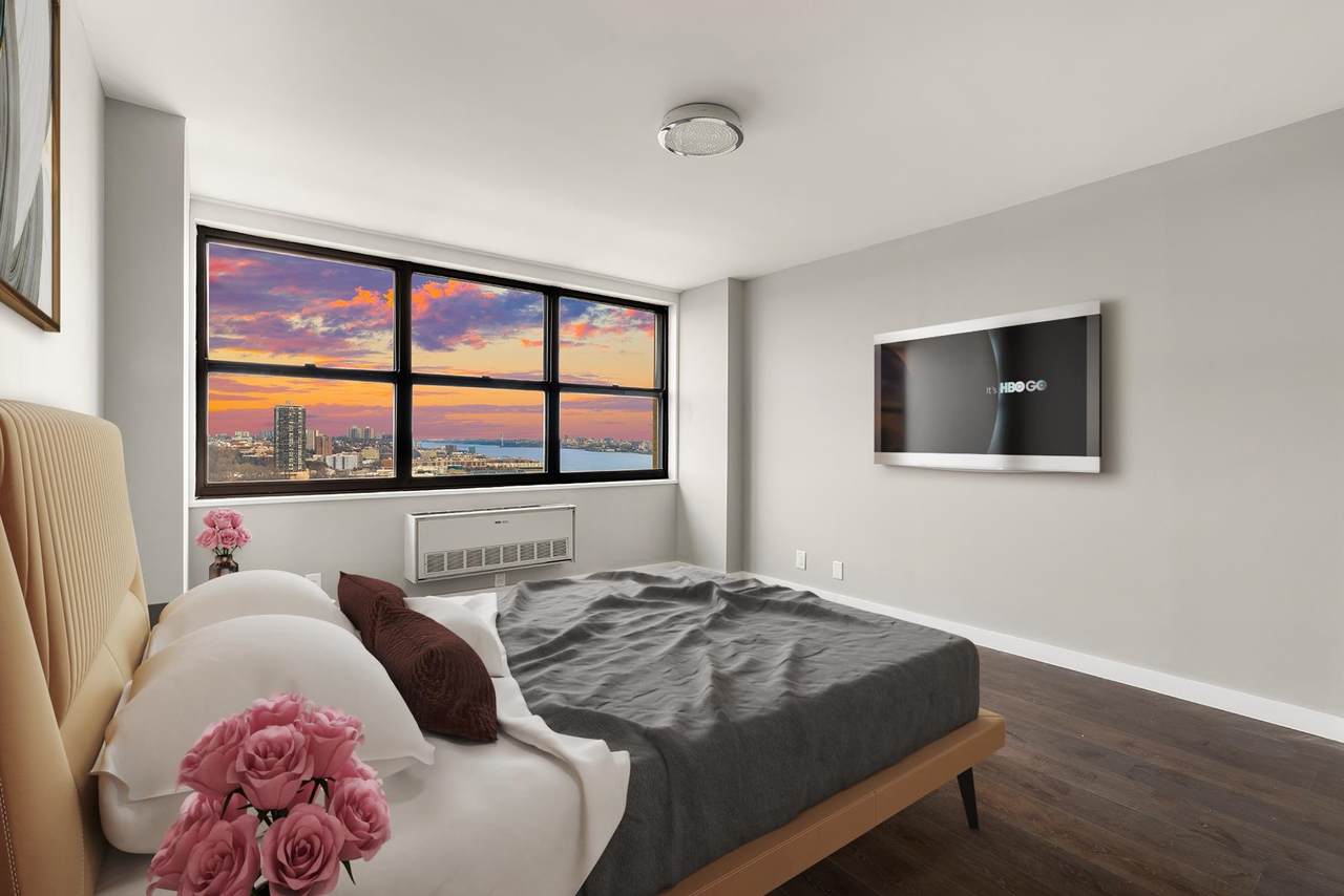 7004 Blvd East - Photo 1