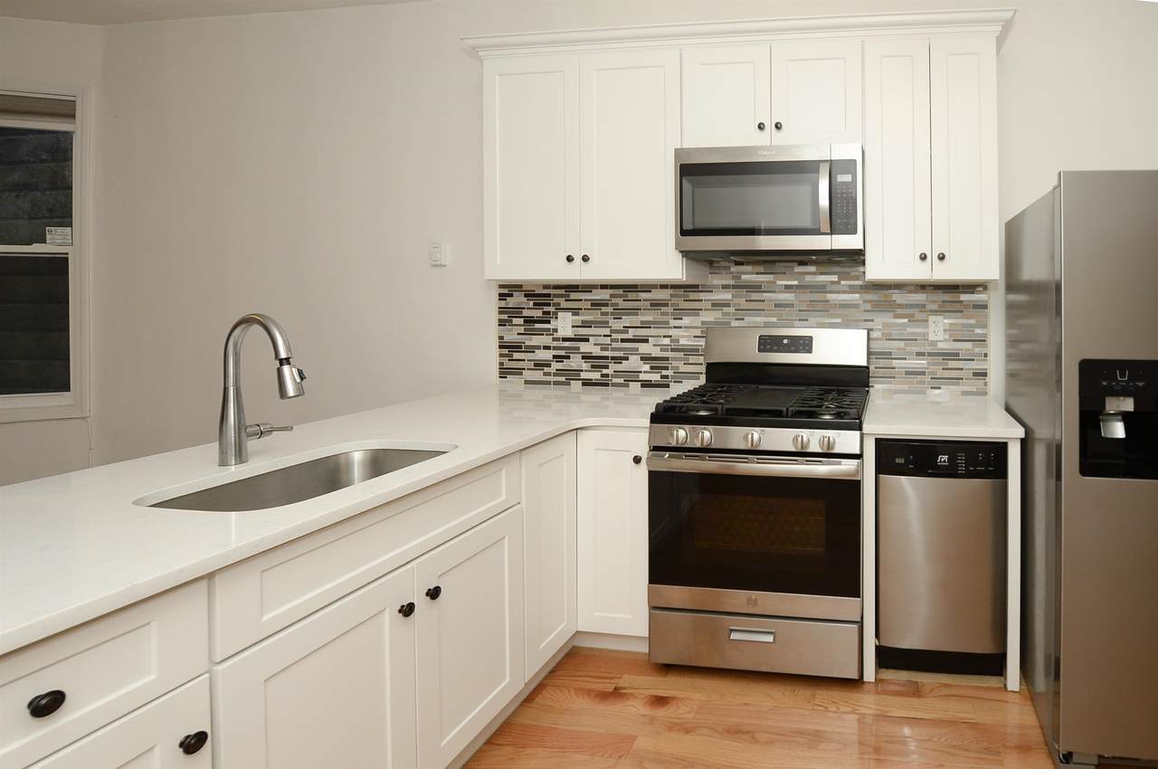 35 Poplar St - Photo 1