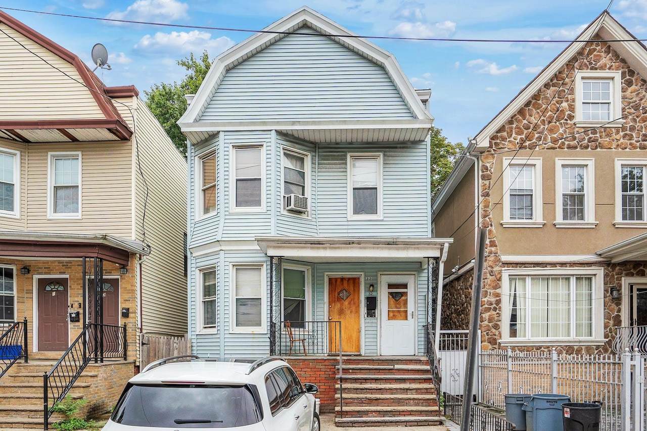 32 Rutgers Ave - Photo 1