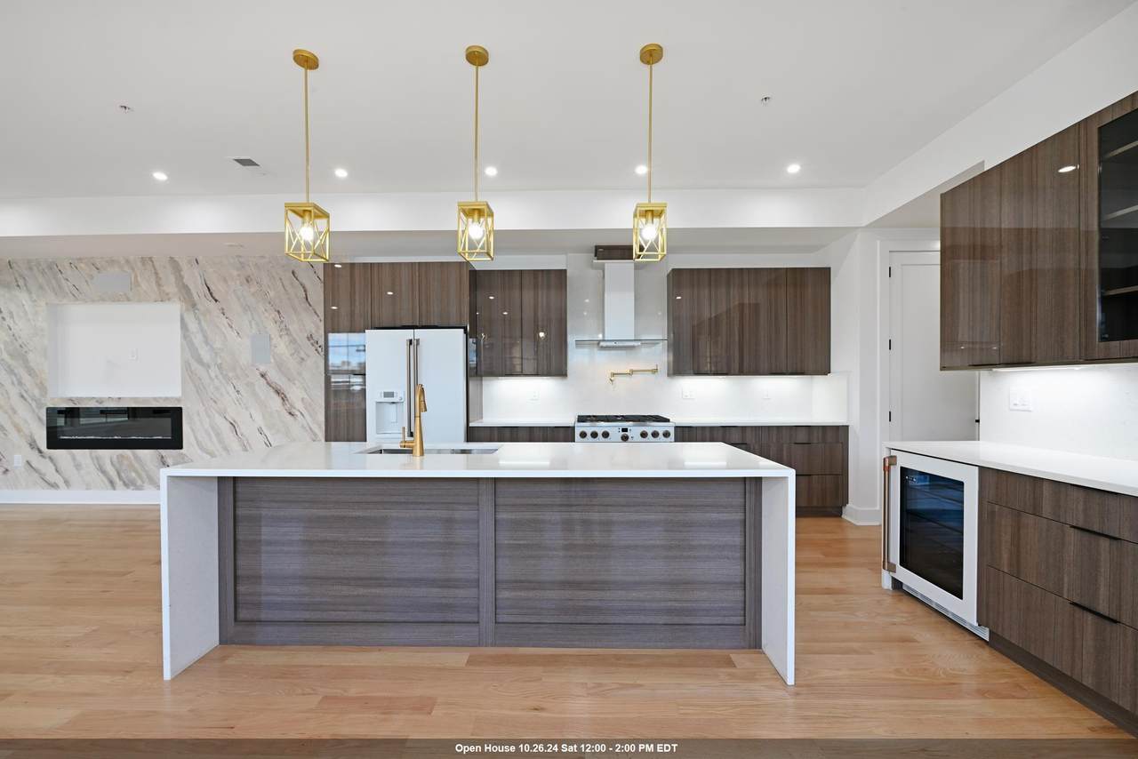 74 Bowers St - Photo 1