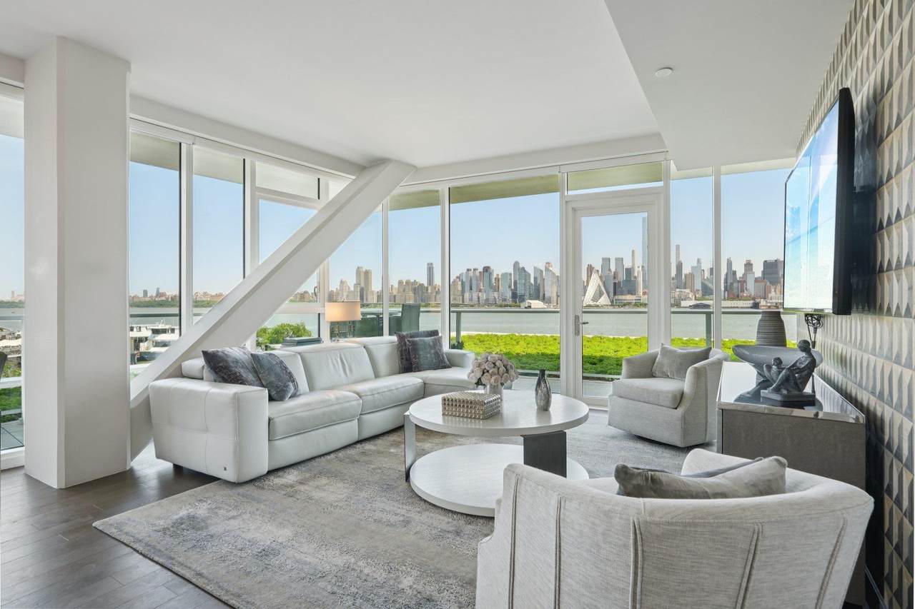 800 Avenue At Port Imperial - Photo 1