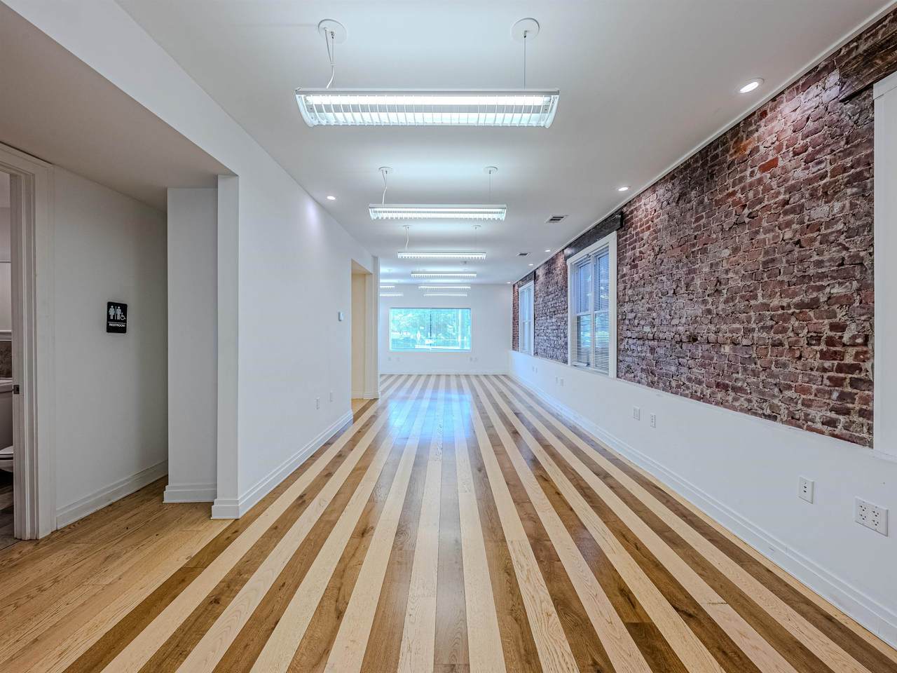 22 Johnson St - Photo 1